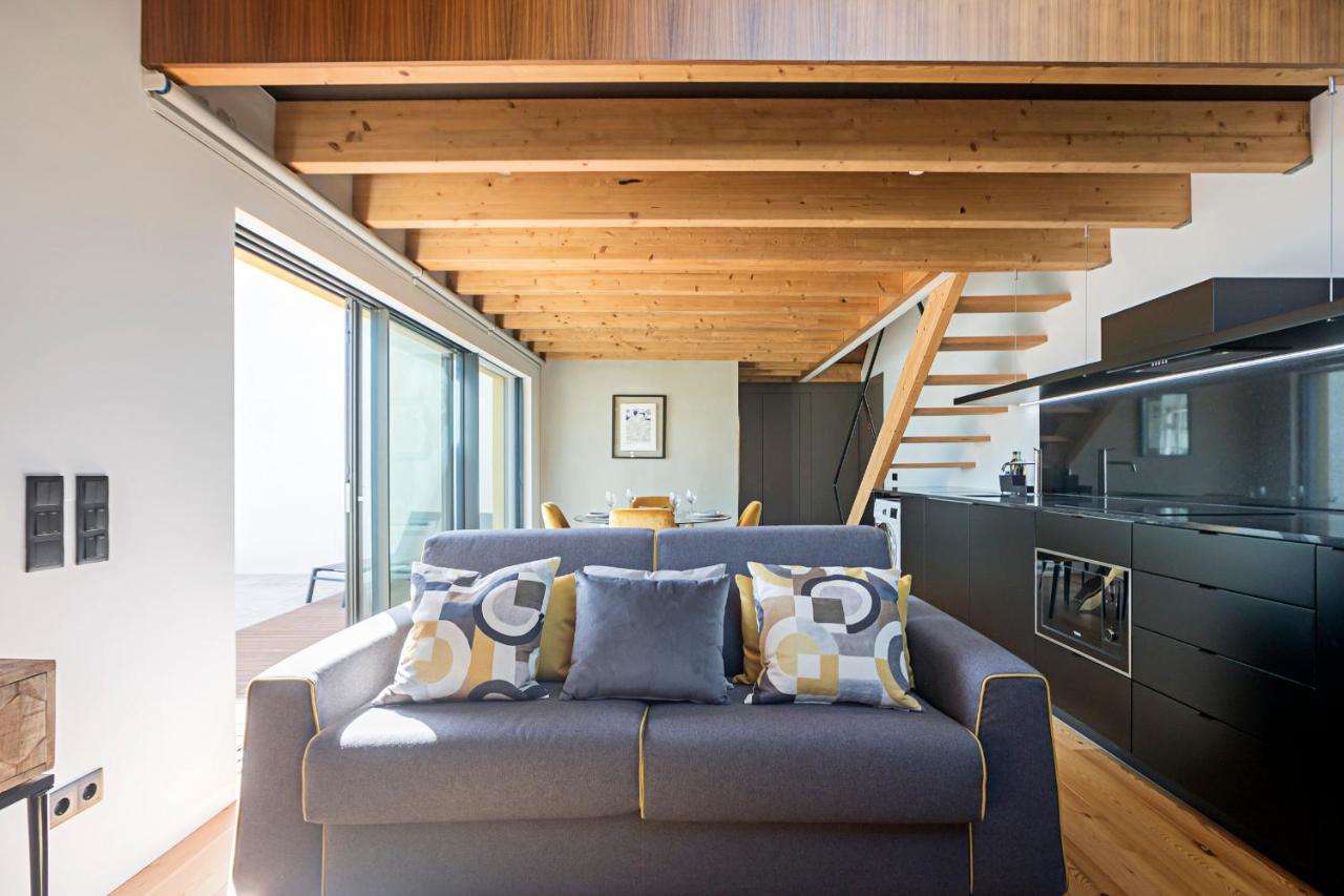 Downtown Duplex W/ Amazing Terrace By Lovelystay Porto Exterior photo
